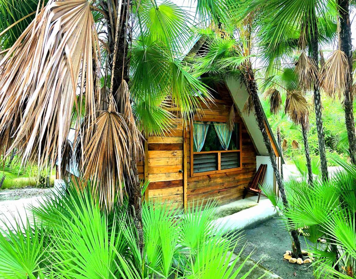 Kin Resort Lodge Майя-Бич Экстерьер фото