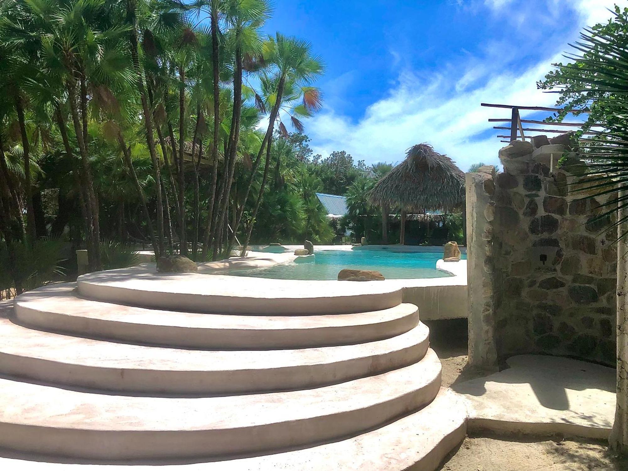 Kin Resort Lodge Майя-Бич Экстерьер фото